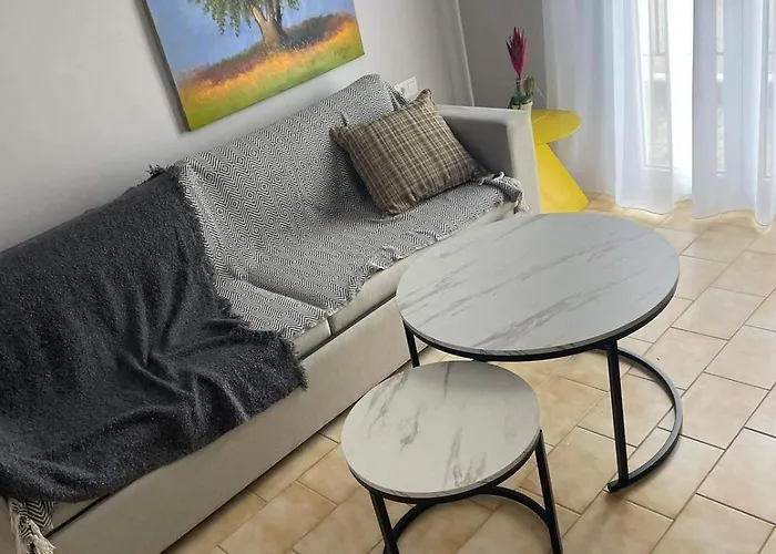 Апартаменты Minimal House